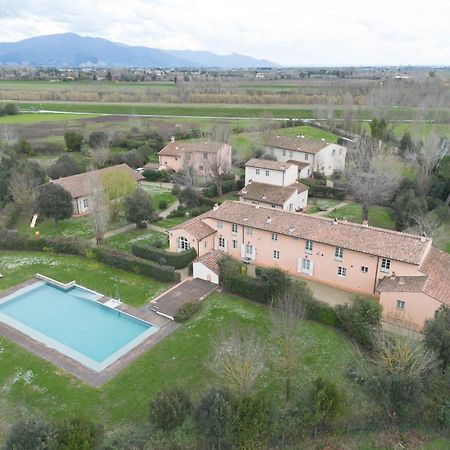 B&B Borgo Di Pratavecchie Migliarino Pisano Buitenkant foto