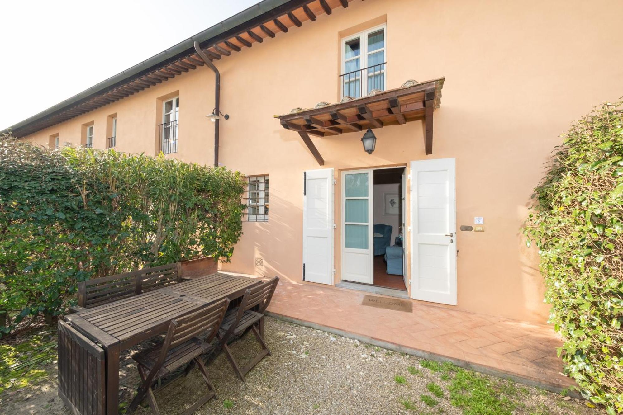 B&B Borgo Di Pratavecchie Migliarino Pisano Buitenkant foto